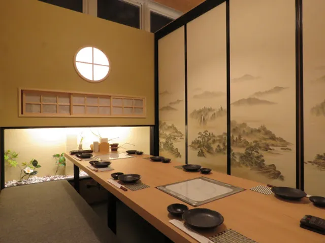 Shiroya Chikushi-guchi Branch