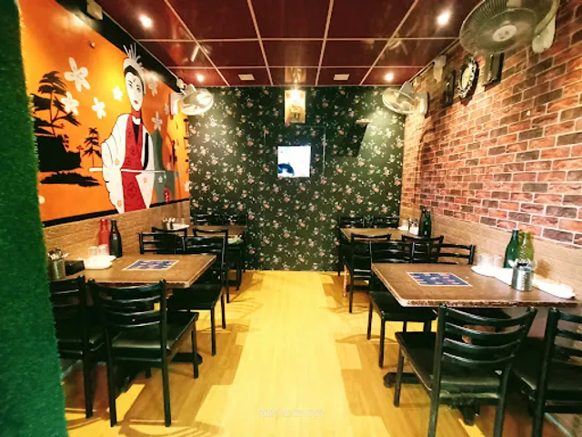 Hongkong Chinese And Family Restaurant