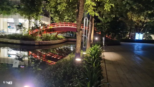 Huaqiaocheng Rengong Lake