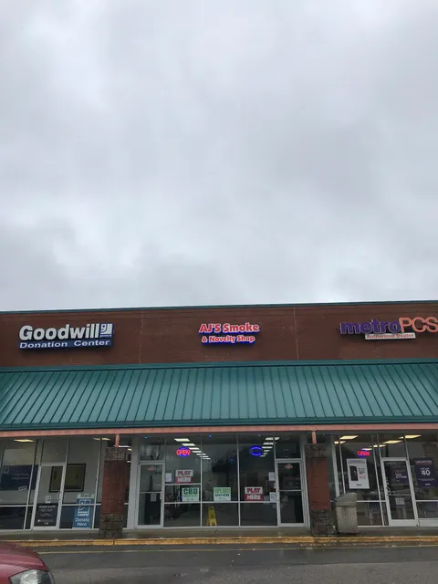 AJ's SMOKE & NOVELTY SHOP