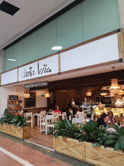 Santa Leña Unicentro