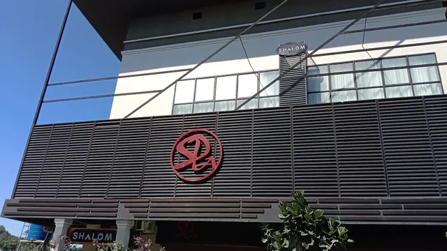 Shalom Suites Staycation