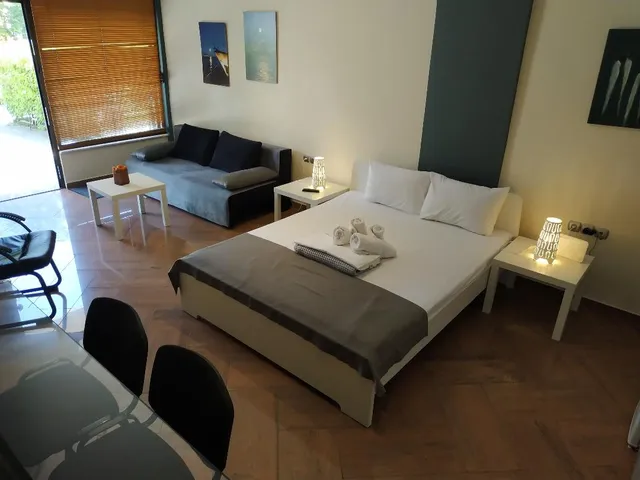 Our House /Luxury Studio