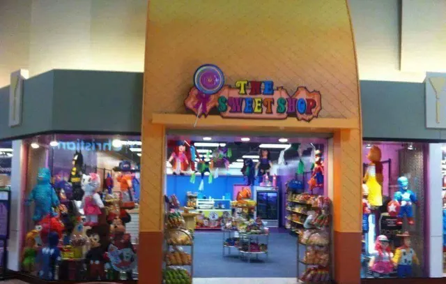 The Sweet Shop Neveria and Snacks