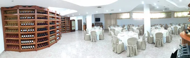 Ristorante Enoteca "Don Peppe" presso Hotel Sica a Montecorvino Rovella