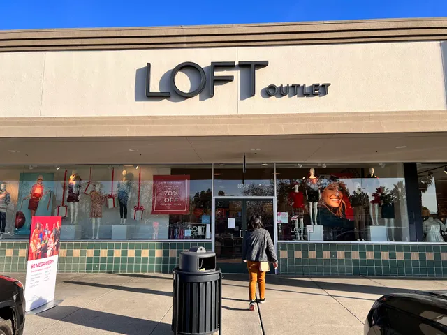 LOFT Outlet