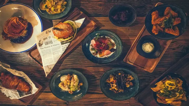 Lion's Head Restaurant & Brewery