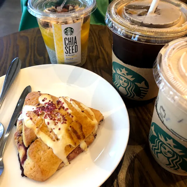 Starbucks (AIA Tower)