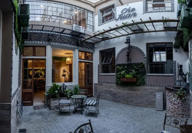 Che Juan Hostel BA