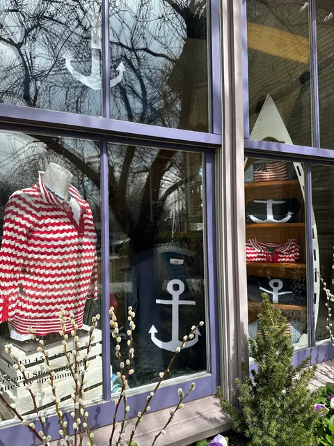 Ella, where She shops