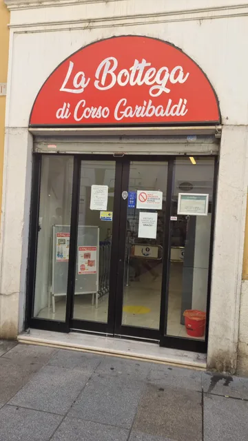 LA BOTTEGA DI CORSO GARIBALDI