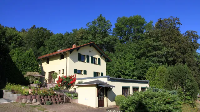 Ferienwohnungen "Haus Fröhlich"