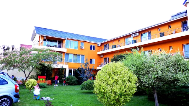 Vila Oranj - cazare buna vila Costinesti