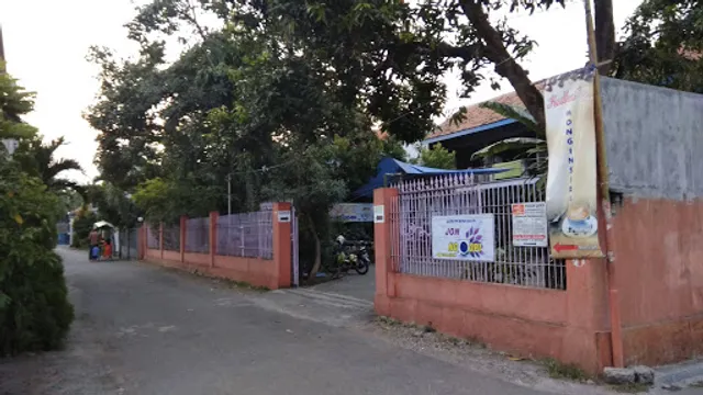 Kedhai "Q" MONGINSIDI