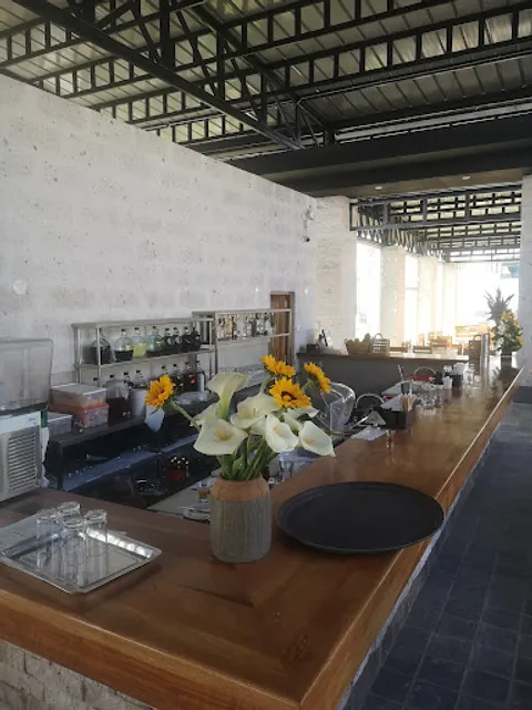 La Embajada Arequipeña