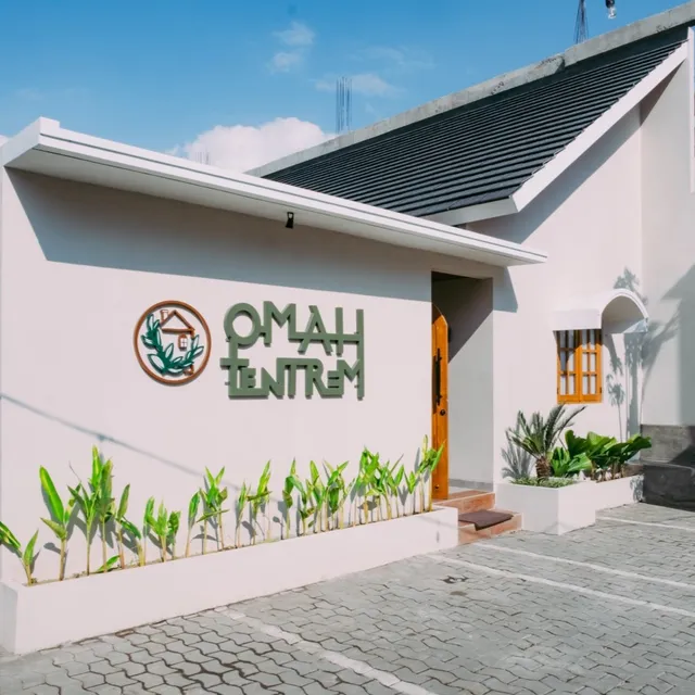 Omah Tentrem Homestay