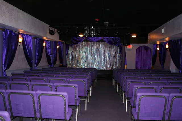 Branson Hot Hits Theatre