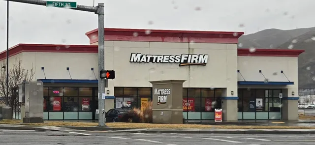 Gateway Square Center