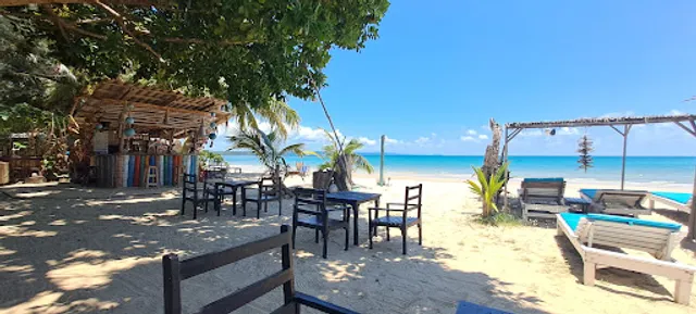 Baanyai Beach Bar