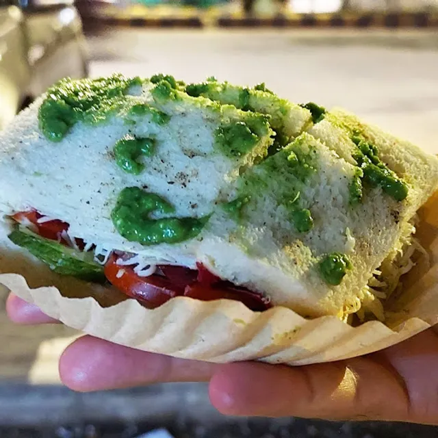 Rajshree Sandwich & Pizza Centre