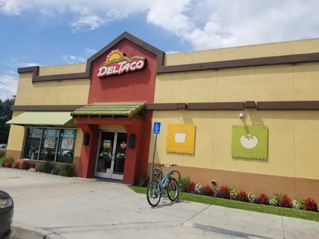Del Taco