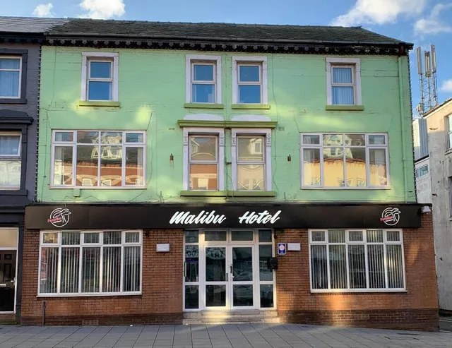 Malibu Hotel