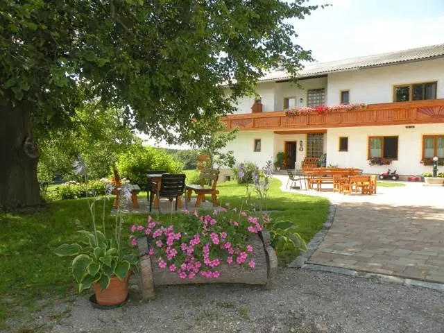 Wolf-Hof Naturgut.Brabec