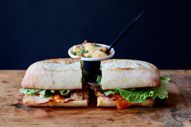 Chachi's Sandwich Bar Marda Loop