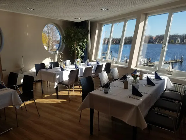 Pier36eins - Union sozialer Einrichtungen gemeinnützige GmbH