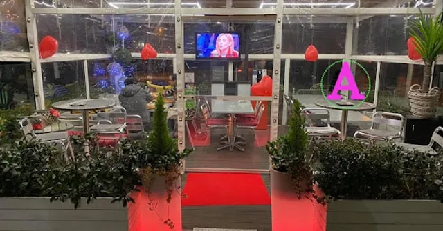 Pizzeria angolo62 con forno a legna