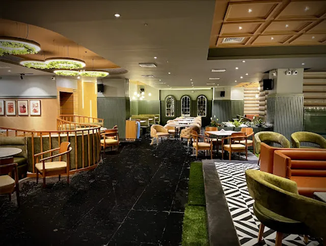 Captain's Cavalry Family Restaurant And Bar