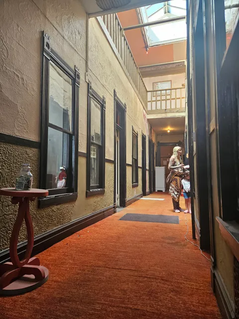 photo-1