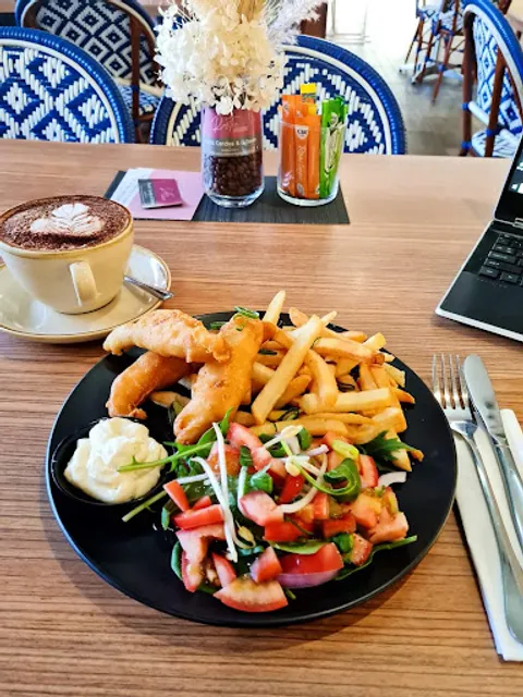 Mello Cafe & Catering