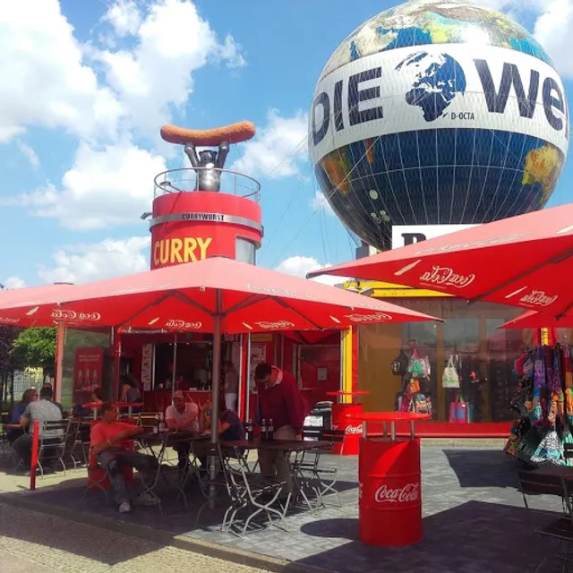 Curry at the Wall Berlin Mitte