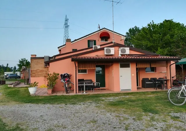 Area Sosta Camper - "Le Saline" - Comacchio
