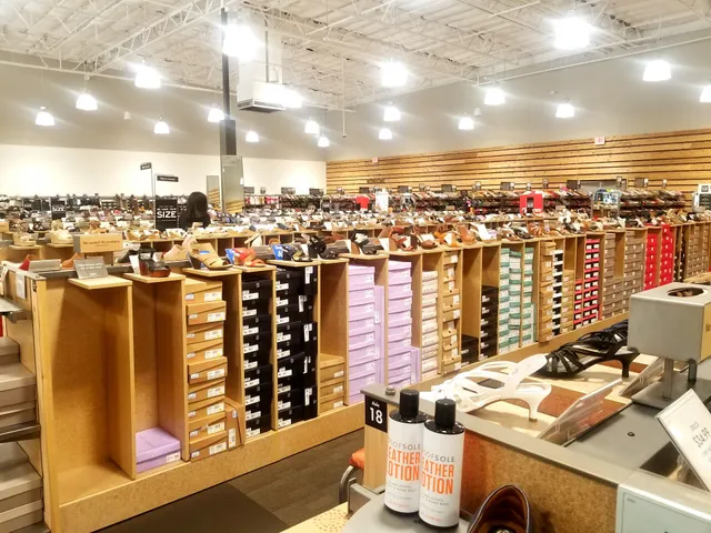DSW Designer Shoe Warehouse