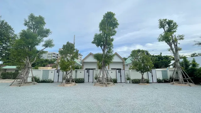 DEEHOUSE VILLA BANGSAEN