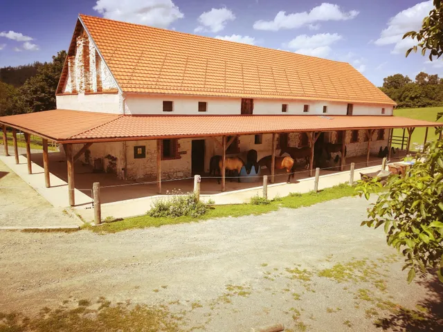 Statek Malčany -turistické informační centrum a Institut celostní péče o koně