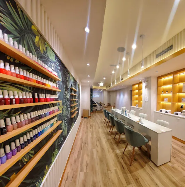 Summer Nail Studio 23rd st