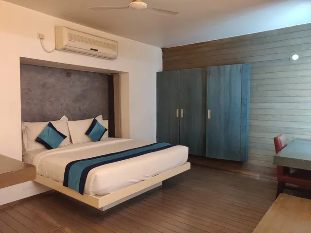 Mint Tranquil Suites