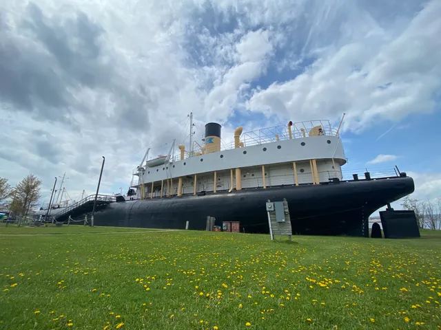 Barker's Island Festival Park