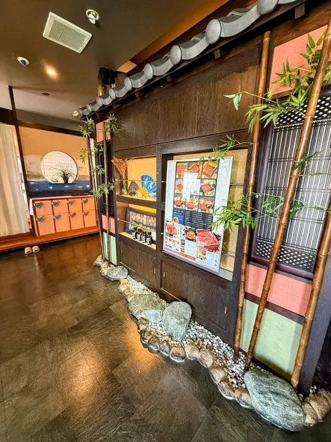 うなぎ・和食 丸新