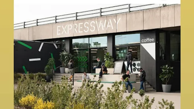 Perky Blenders @ Expressway