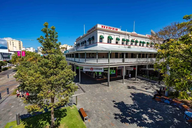 Hides Hotel Cairns