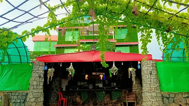 Rajan Jungle Resort, Parsili