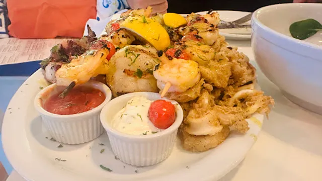 Meraki Greek Bistro Williamsburg