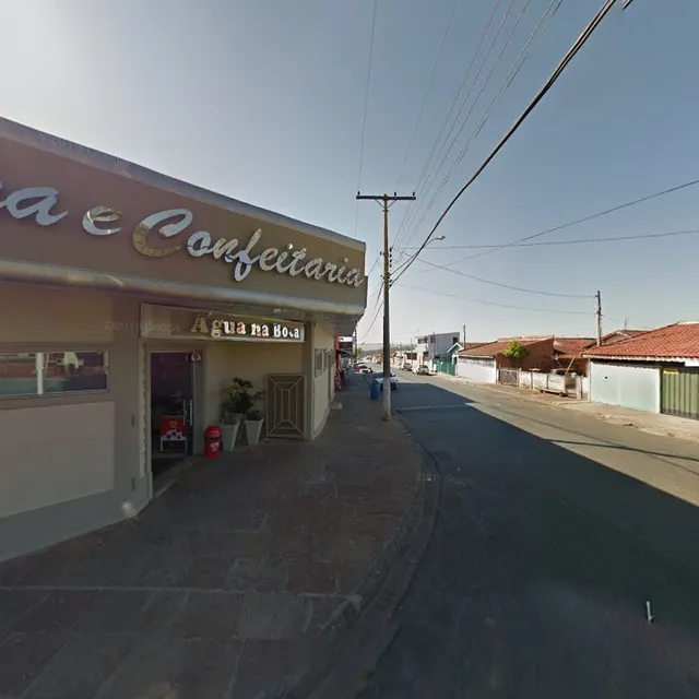 Panificadora E Confeitaria Água Na Boca