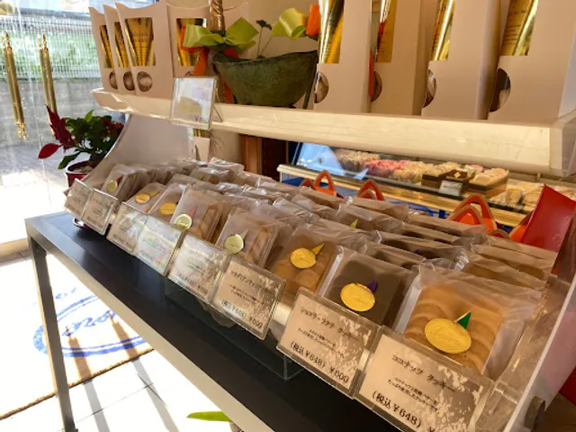 欧風菓子処ルーヴル