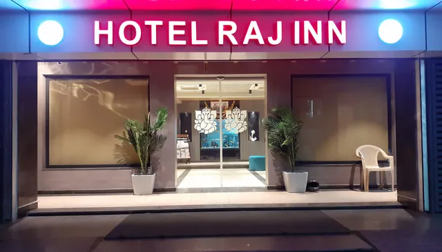 Hotel Raj Inn