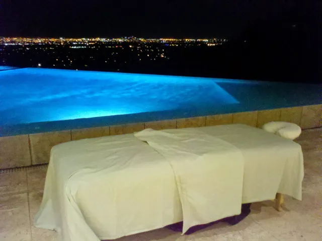 Mobile Massage Palm Springs